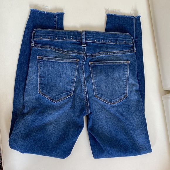 GAP1969 True Skinny Ankle Jeans with Silver Stud Detail-26R - Picture 3 of 8